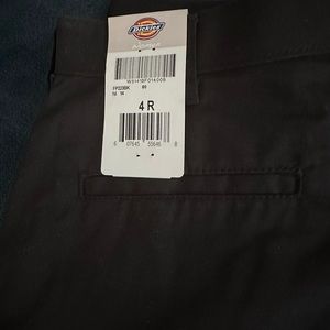 Brand new w/t Dickies Women Cargo